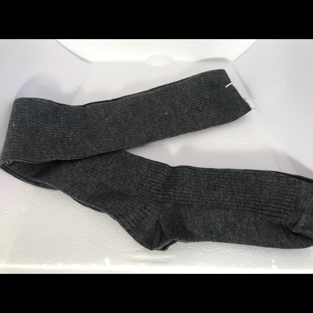 NWT Over the knee cable knit socks In 2 colors - Picture 5 of 6